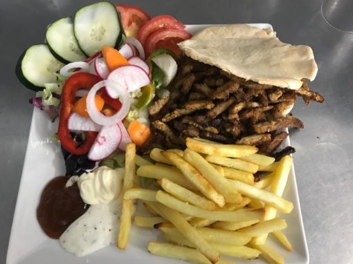 Shoarma con pan de pita